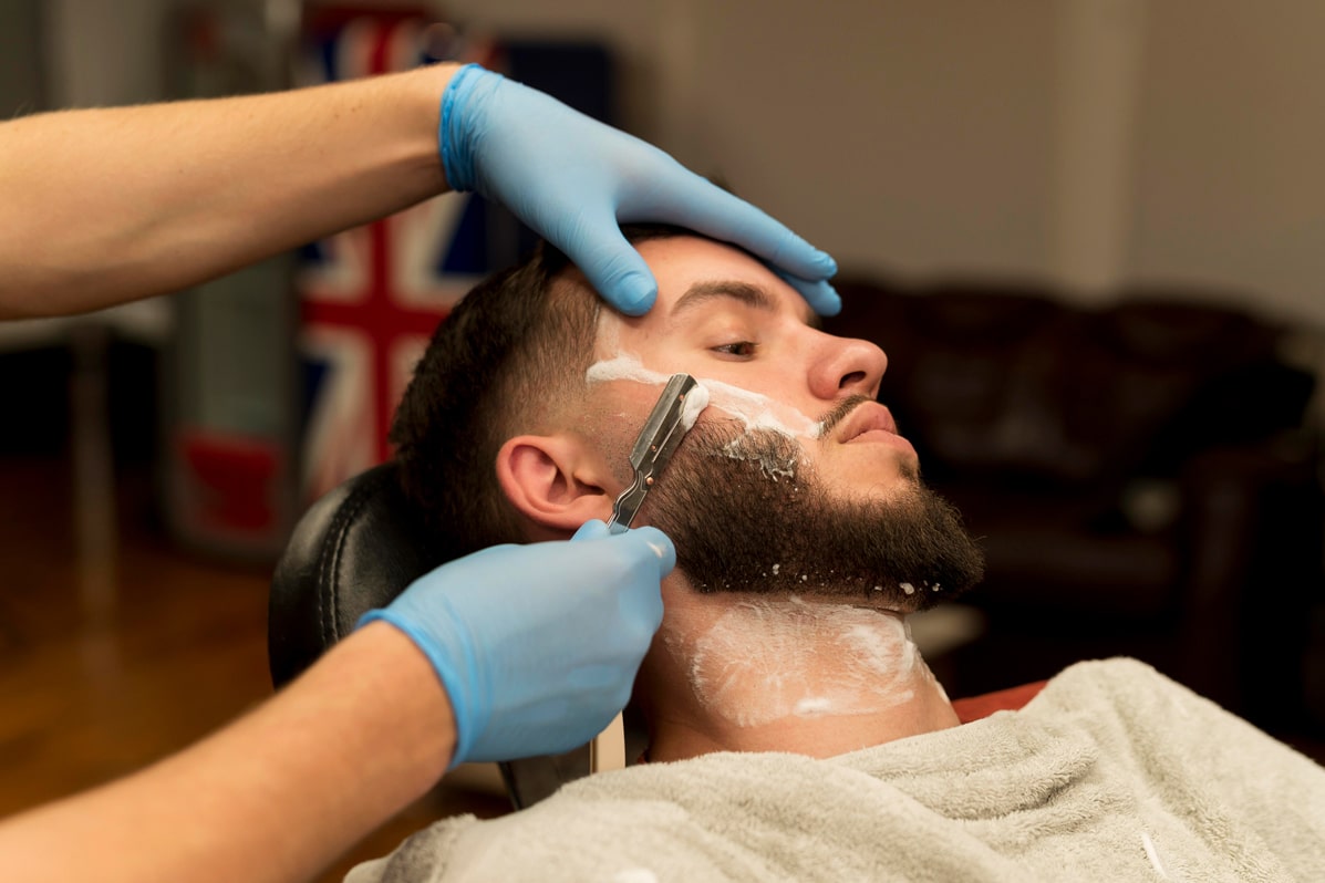 Master Barber VNailTax Master Barber